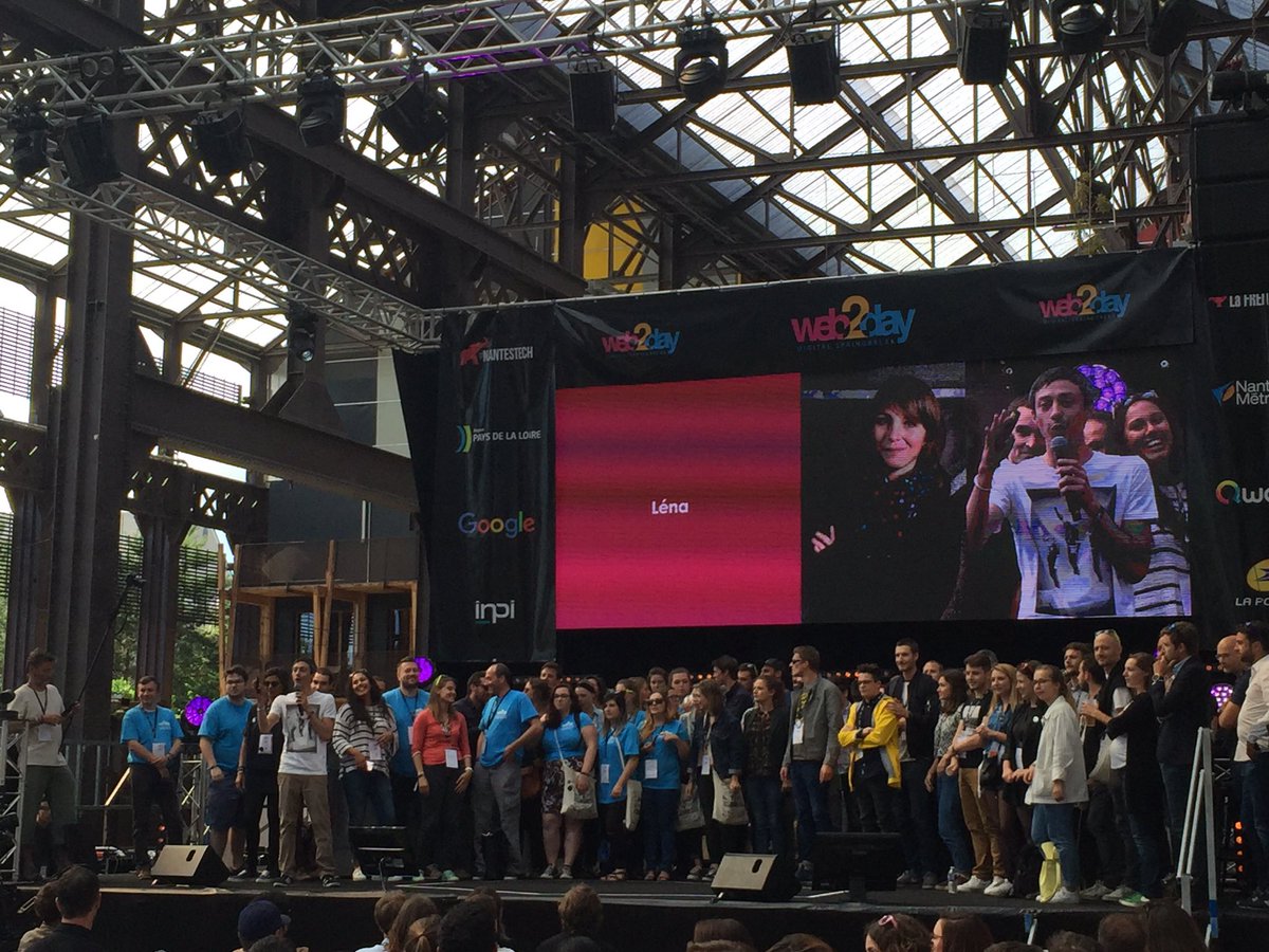 LaSourceHumaine's tweet photo. 3 jours de bonheur, plaisir, découvertes et partage au #web2day avec @EnoraHerbillon @hrfreakette @thierrycrx Un grand merci @lecairn !!! https://t.co/3VCED5g097