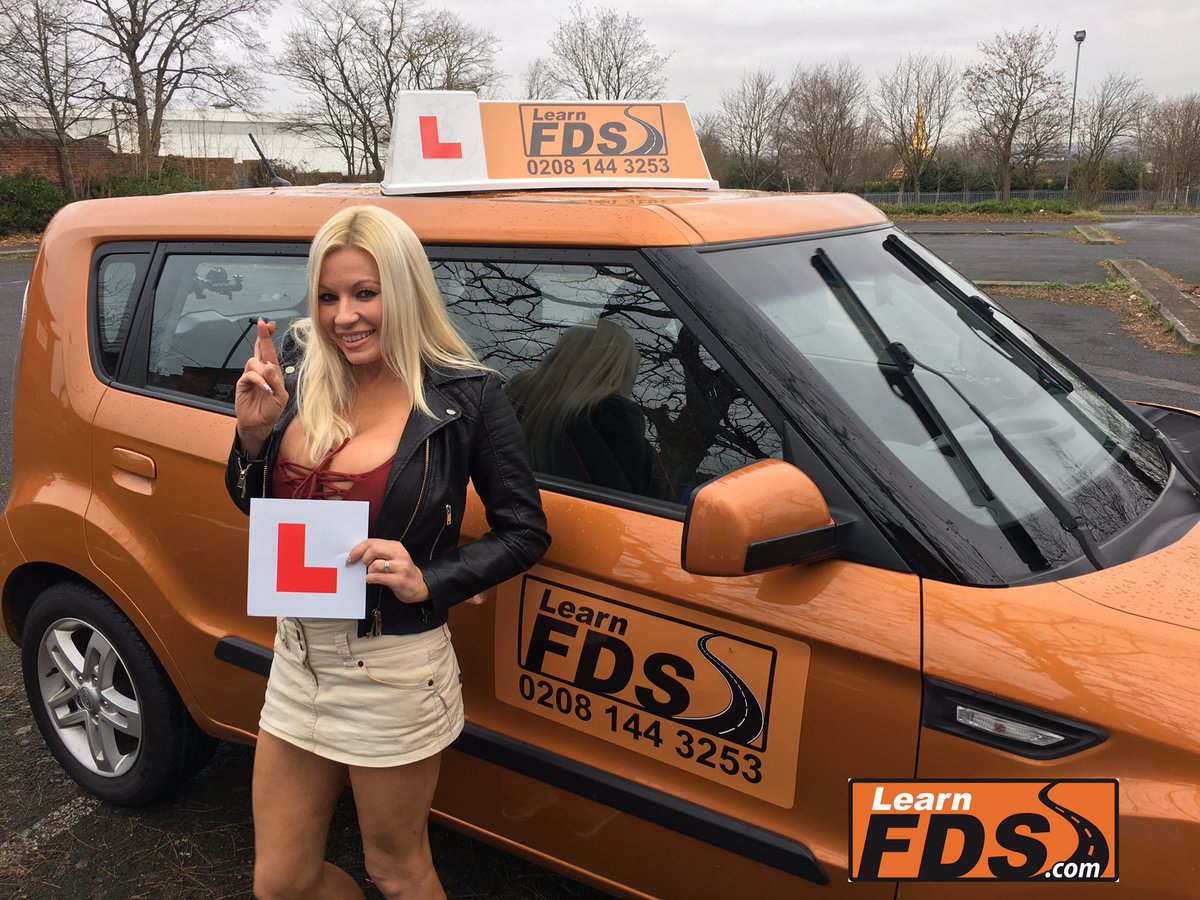 Lovely lady <a href="/_michellethorne/">Michelle Thorne 🔞</a> looking for an advanced driving pass 

Watch her lesson with <a href="/RyanRyderxxx/">RYAN RYDER</a> 
youtube.com/watch?v=ZQ5T3k…