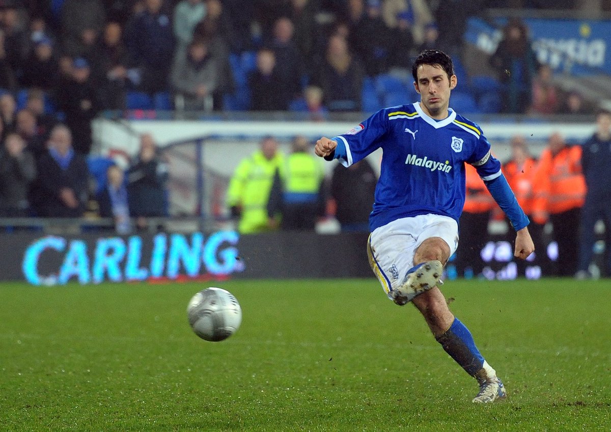 CardiffCityCCFC's tweet image. Peter Whittingham 
450 games
94 goals
91 assists
1 Cardiff legend 
#ThankYouWhittingham