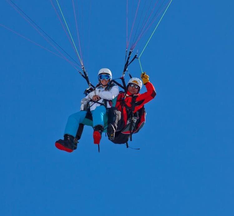 Chamonix_Sport's tweet photo. Brevent resort for all our tandem Paragliding Flight facing #MontBlanc booking: +33645892852 https://t.co/yBCVJTfxJx