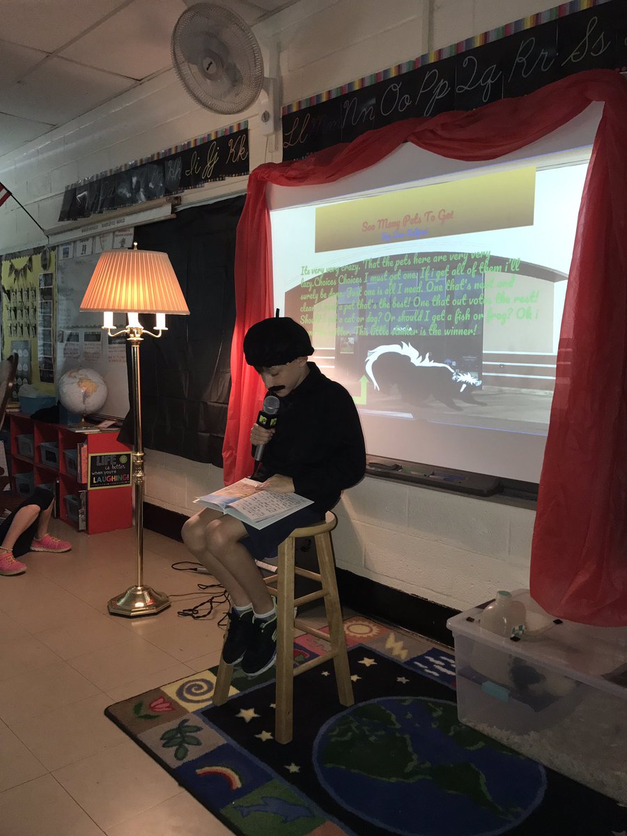 MsMoreaPOB's tweet photo. Ss sharing their amazing poetry at our Poetry Cafe celebration for their parents! @sgrayPOB @EileenAnnino https://t.co/W1TSFh9zZh