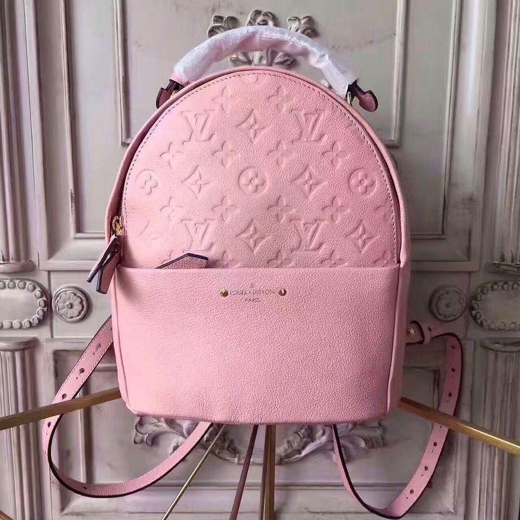 Adeline1189's tweet photo. #lv #lvbags #louisvuitttonbags #new #handbags #purse #style #bags #pink #style #cheap #backpack #louisvuitto#lv #lvbags #louisvuitttonbags … https://t.co/sCcDXErwps