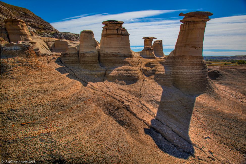 ExploreCanada's tweet photo. RT @theplanetd: The Hoodoos of Drumheller https://t.co/7UV96fdg4j #travel #ExploreCanada #Canada150 https://t.co/Xml8fekjia