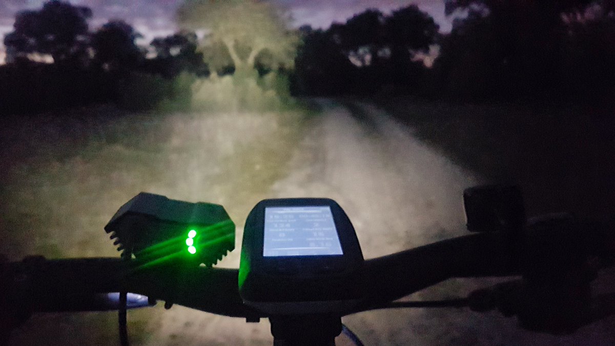 sitoMTB's tweet photo. #myTwoNav la noche me confunde @TwoNav_ES #dondevamoshoy https://t.co/u0dWxYLBmN