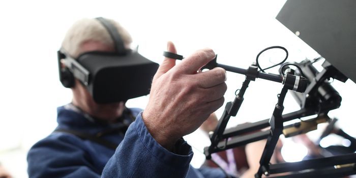 DiscoverHaptics's tweet photo. Virtual Reality Finally Catches On With Businesses https://t.co/riyJhRjcQ7 #haptics #vr #medical #healthcare #education @GenericRobotics https://t.co/69xq4gVVyM