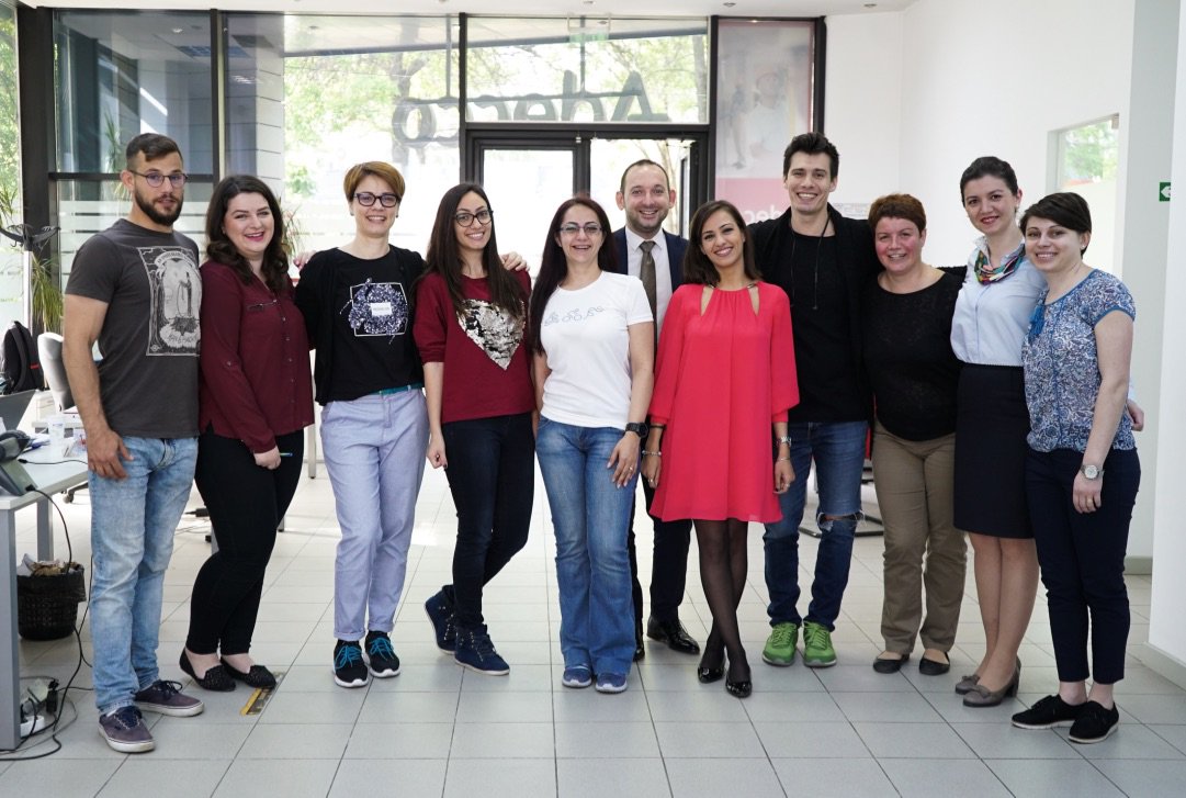 AdeccoRomania's tweet photo. Meet the amazing Adecco Titulescu team! #adeccoromania #branchstory https://t.co/Ek5le5VosH
