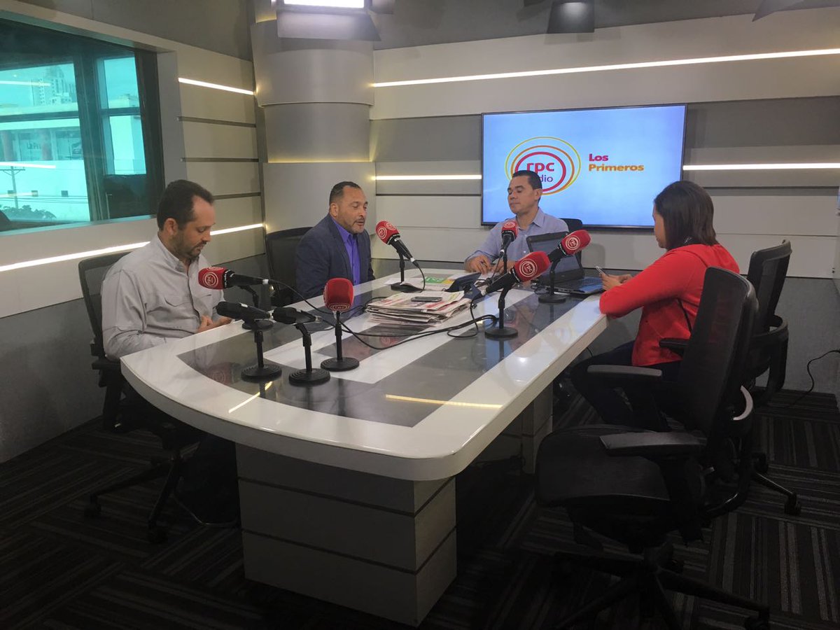 AlfarerosColon's tweet photo. Nuestro Pastor @PasJosePimentel promoviendo la Gran Marcha por la Paz @Yosoypazc3 en @rpc_radio el domingo desde las 1pm en Colón. https://t.co/7ow3gAGRff
