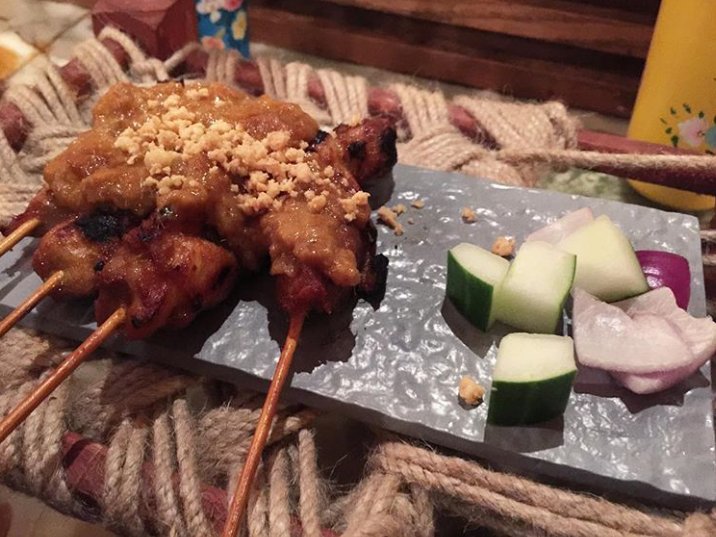 Whatever your occasion is, Laut is always a to go place!
#authentic #original #funfood #dessert #datenight #malaysianrestaurant