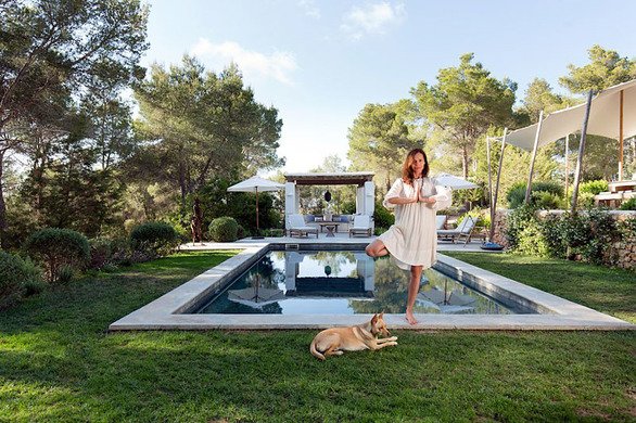 The Ultimate Yoga Experience!' - <a href="/hintmag/">Hintmag.com</a> reviews the beautiful YOGAROSA retreats.  Read here: ow.ly/fkGX30cs5EU