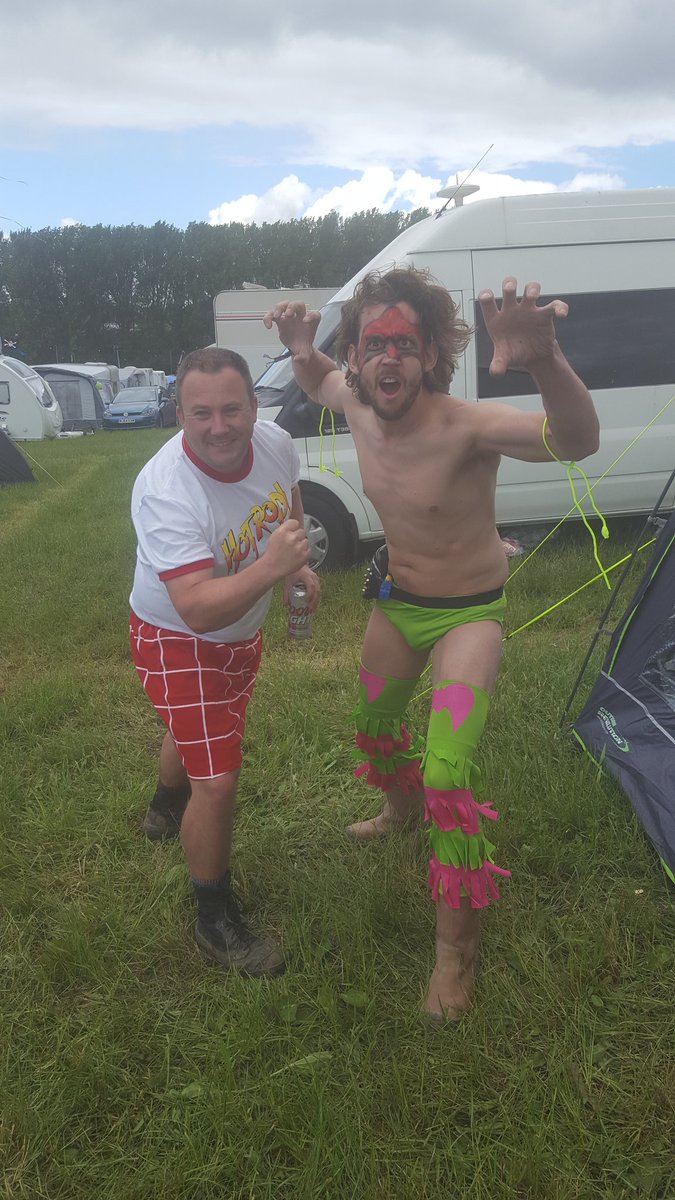 stuartmoore21's tweet photo. Absolute legends. @DownloadFest https://t.co/fskioB9EIy