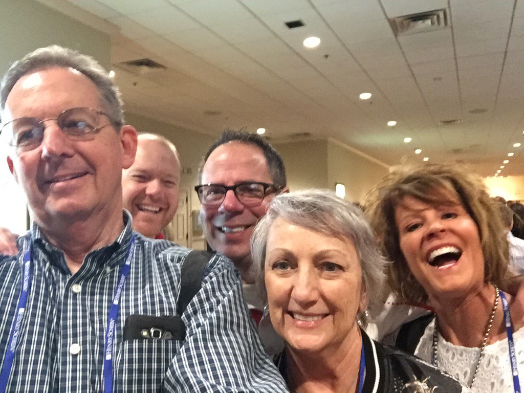 dgl51L's tweet photo. #HSDNSM  #MyConnectTeam https://t.co/as29g1nidS