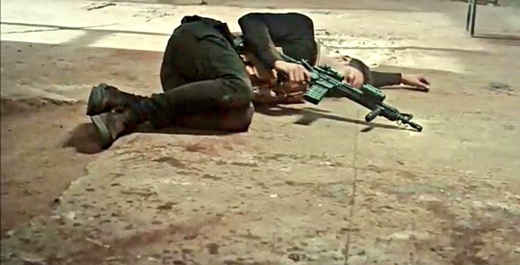 cavusfeyzullah's tweet photo. BAŞARIYA GİDEN YOLDA BEN;

#Söz #EyFet #NazAt #FeyMüc https://t.co/YklD4doC9I