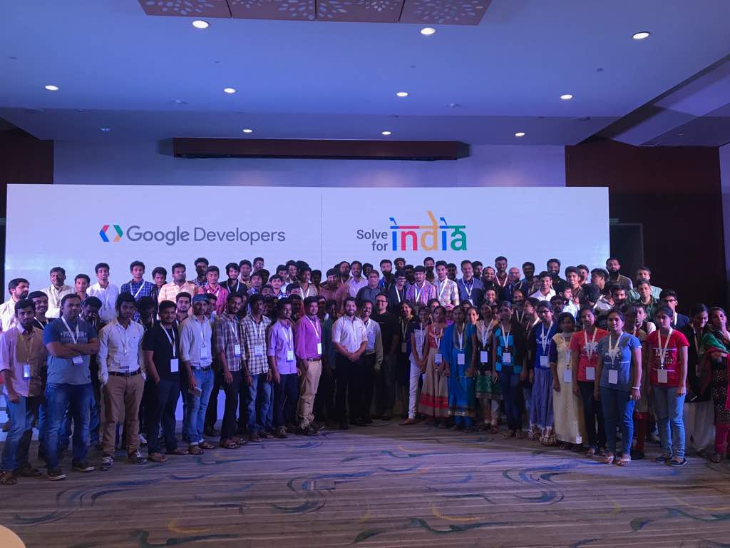 GoogleDevsIN's tweet photo. And it's a wrap! Goodbye #Vizag! It was a great day & we look forward to seeing you continue your work to #SolveForIndia. #GoogleDevRoadshow https://t.co/2LkAbsN0Pz