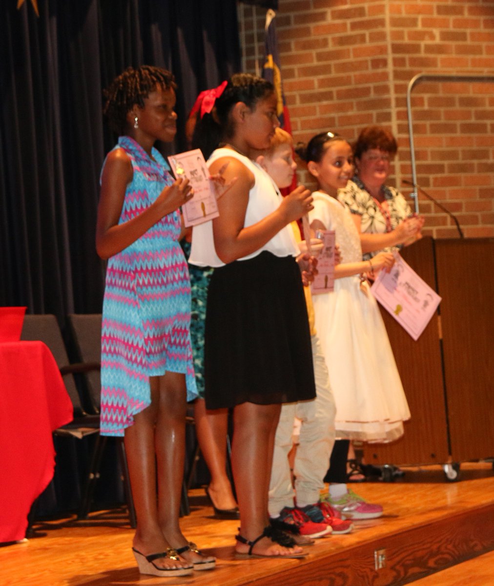 RuralHallSchool's tweet photo. Perfect Attendance Awards and Reflections Awards #CongratulationsStudents #LotsOfTalent #SuperStudents #SuperStaff #SuperPTA #wsfcs https://t.co/pAWiznTLwv