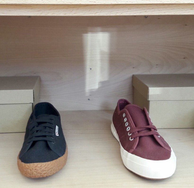 LaPromenadecl's tweet photo. Vístete por los pies con #LaPromenade 😜👟 https://t.co/PeC3FfdTy8