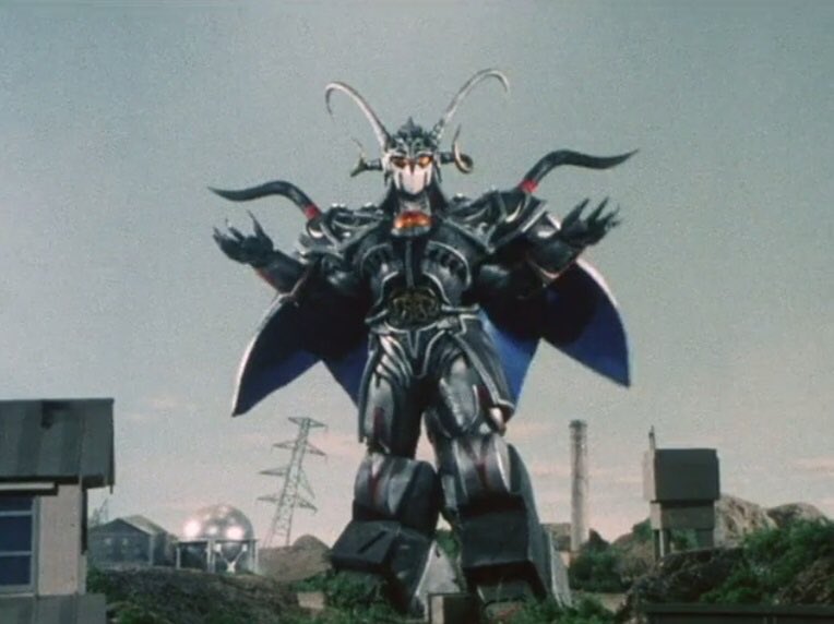 ふみお In Chains 560sel サタンメガス バイオマン 43 44話 出渕さんが確実な手応えがあったというデザインで足もしっかり描き込んでましたが足は流用という運命からは逃れられずカブトカンス系の足になりました でもトータルのかっこよさで余裕で精算でき