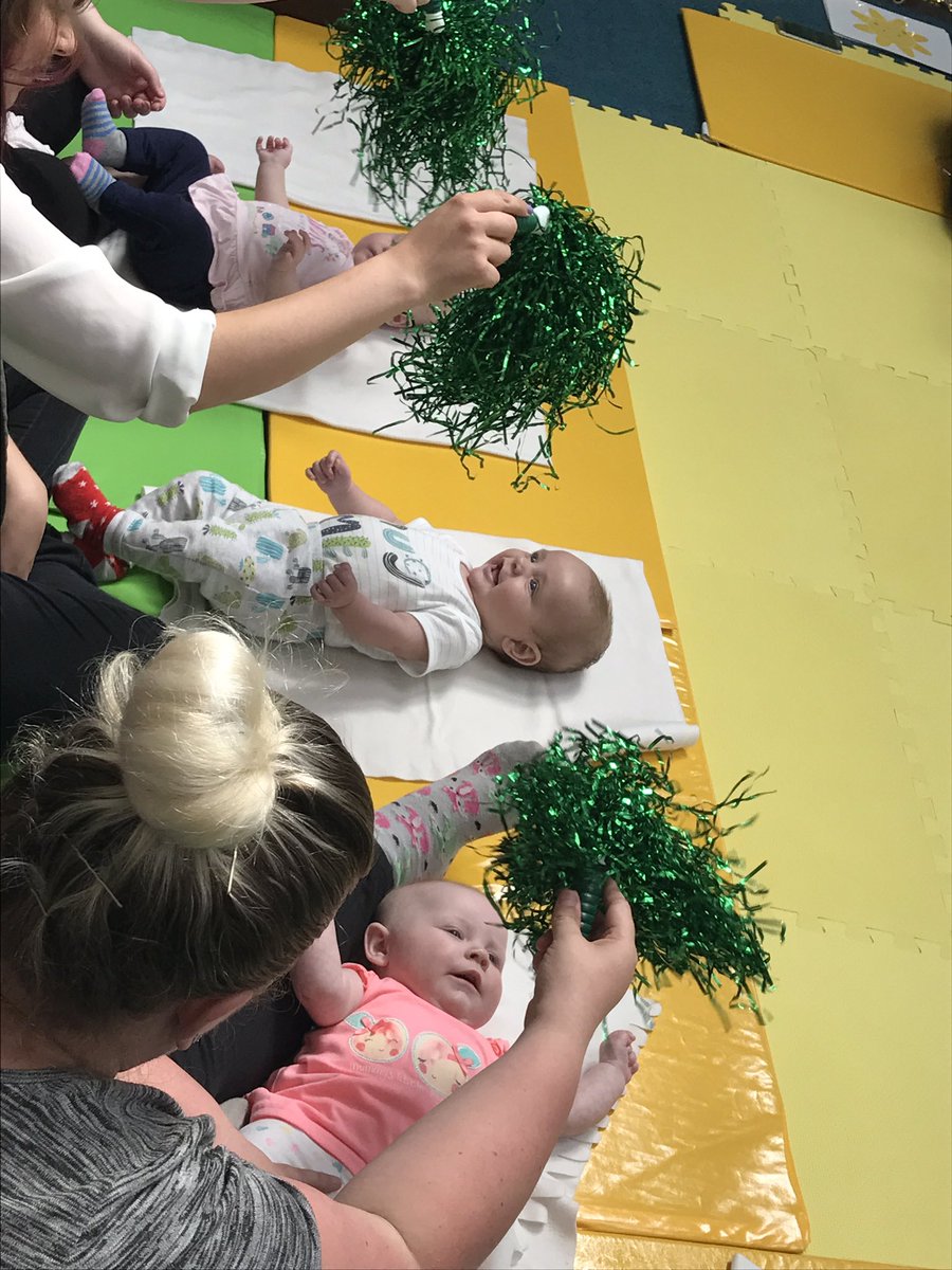 Rachel_Benn_'s tweet image. Lots of fun at our #BabyandToddler takeover day 🍼👶📖🎉 #NationalBookstartWeek @Booktrust #HunsletLibrary @BabySensoryHQ