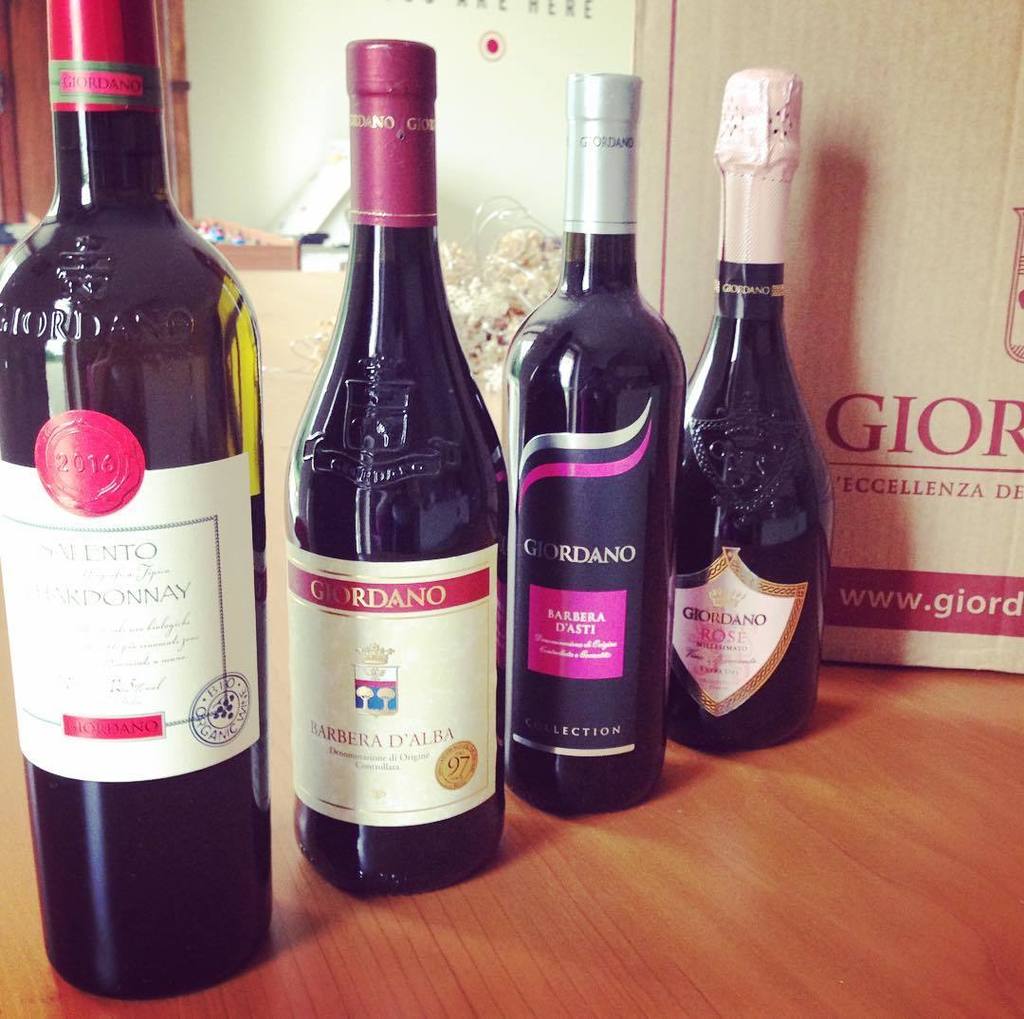 AriannaRogina's tweet photo. Con un concorso su #dissapore ho vinto 12 bottiglie #giordanovini ! E adesso non mi resta che assaggiarle! #concor… https://t.co/gdNqPqvpCv https://t.co/FtnkjnSfWc