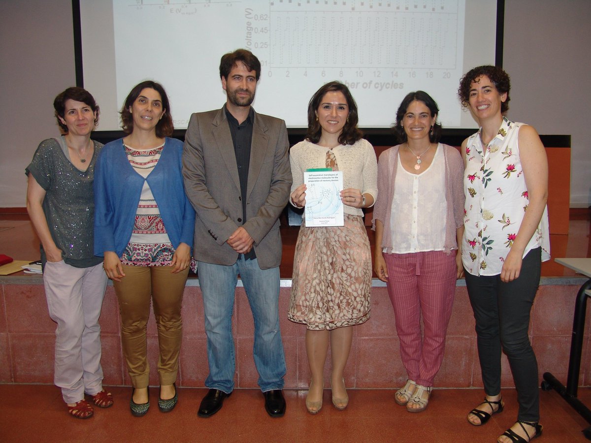 icmabCSIC's tweet photo. Elena Marchante, you are a Doctor now! Congratulations! #ICMABthesis https://t.co/Qu7S5VVMNT