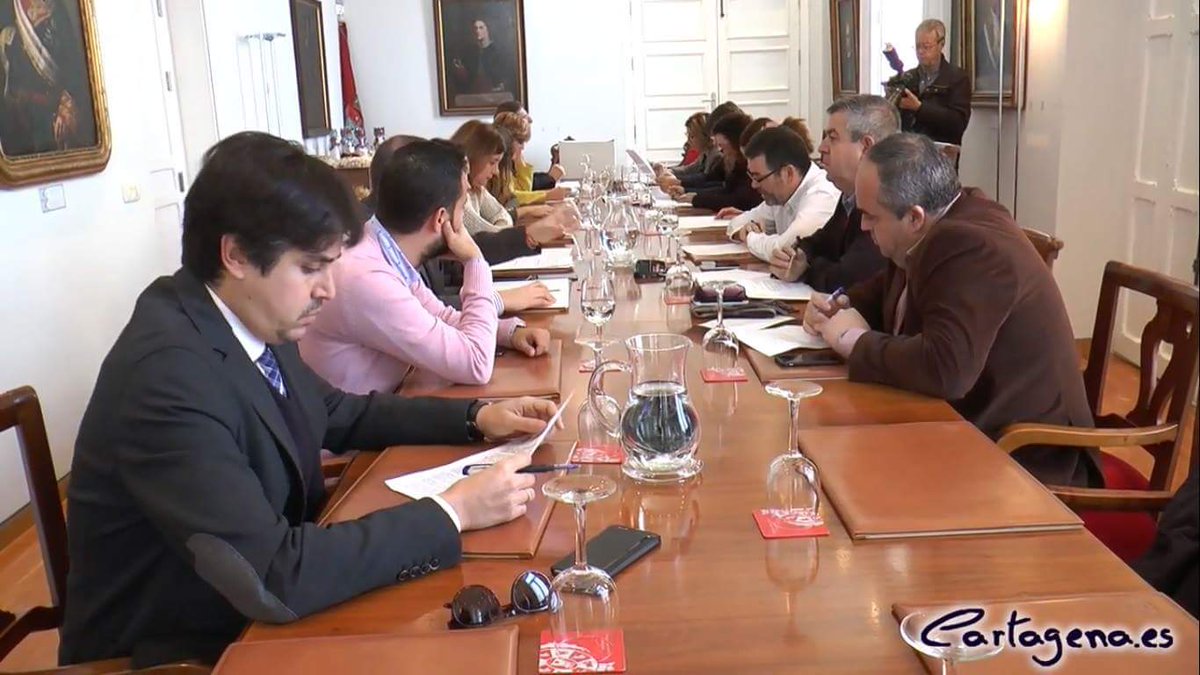PP_cartagena's tweet photo. El Grupo Popular pide al juez la imputación de López y de los concejales y presidente de MC
https://t.co/JAiLutcetG https://t.co/uz2v8F9yNN