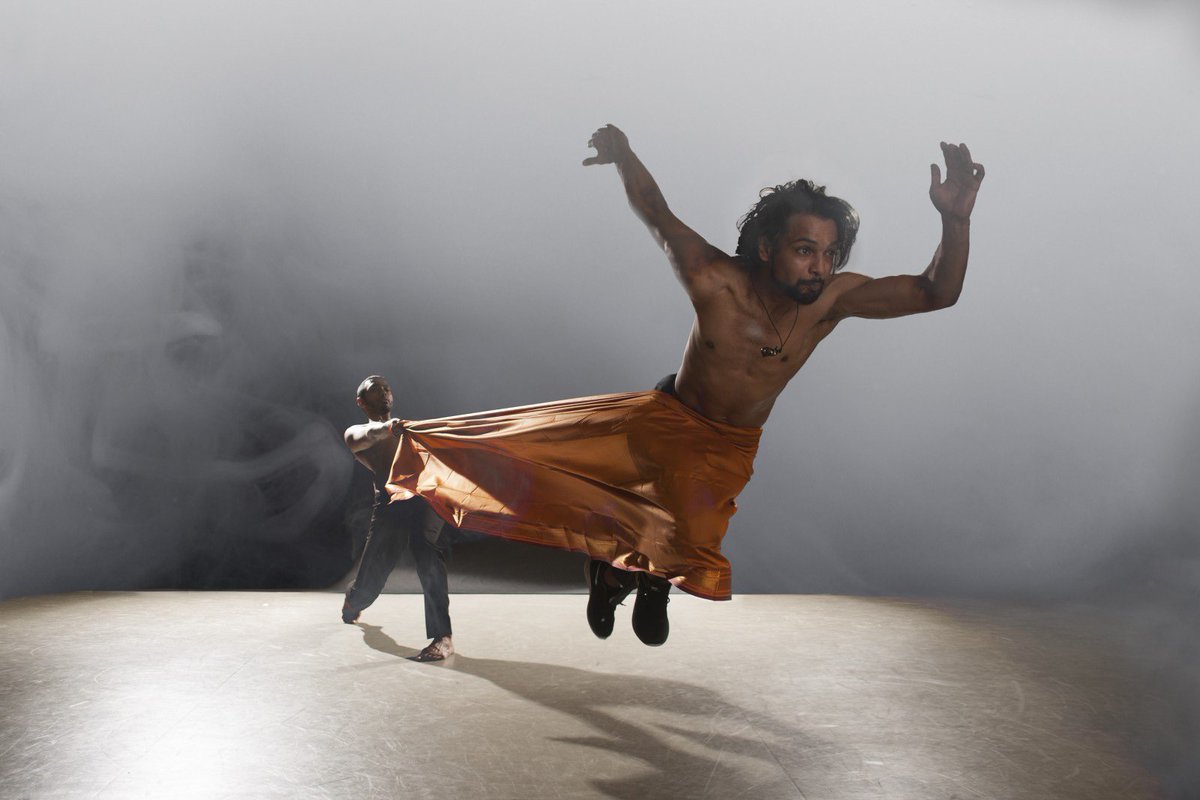 ravennafestival's tweet photo. .@SJeyasinghDance Material Men redux + The Smith Quartett
https://t.co/0mbdPhagm5
10/6 #RavennaFestival https://t.co/OfzdSX0j2c