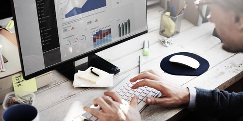 Natheanlogix's tweet photo. Unit4 Business World (Agresso) Reporting Survey https://t.co/12brL0MG49 https://t.co/bMeVAVEqG8