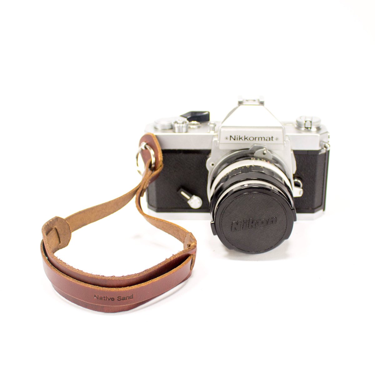 SandNative's tweet photo. Our hand camera strap, made from sting &amp; flexible leather for your most comfortable grip.
https://t.co/efOD9Y0b1b https://t.co/r1EYh4gBMi
