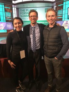 fiondella's tweet photo. Communicating Sustainability Persuasively. @earthinstitute undergrads share experiences from #PFsummit17 https://t.co/mODKcuTXpA https://t.co/OMsD1d05r0