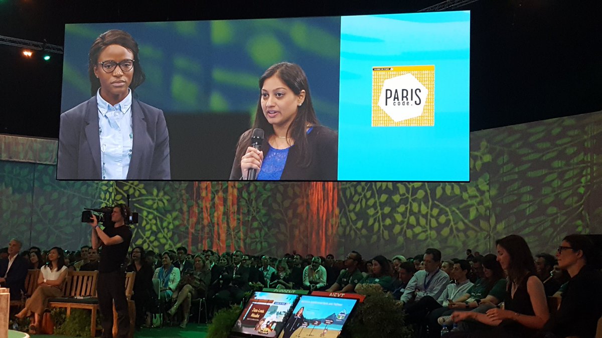 Ang_DEI's tweet photo. Un grand merci à @SFDCAlex et à @jlmissika de rendre possible notre #conversion dans le #numérique @trailhead @Paris_code @SocialBuilder https://t.co/34p052wCmp