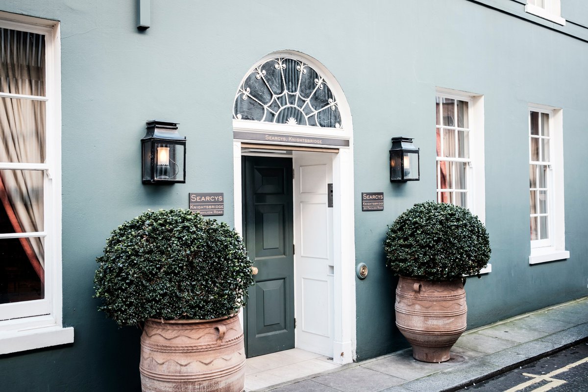 30Pavilionroad's tweet photo. We're open! Pop in and see us this Sunday between 11am-4pm and see why 30 Pavilion Road is perfect for your special day 💗 #weddingopenhouse https://t.co/Yb3EcCArHr