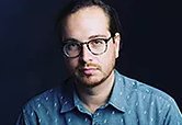 SightSndStory's tweet photo. Graham Roberts; 5-time Emmy nominated Senior Editor at The NY Times, leads his team in immersive visual storytelling #VRPanel #SSS17 https://t.co/Nsmi5seEGj