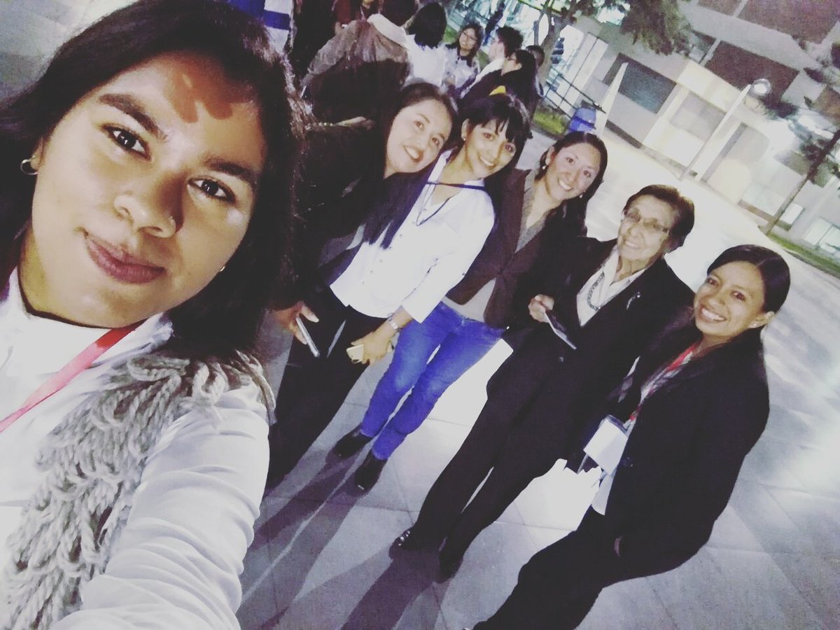 XarStyle's tweet image. :)