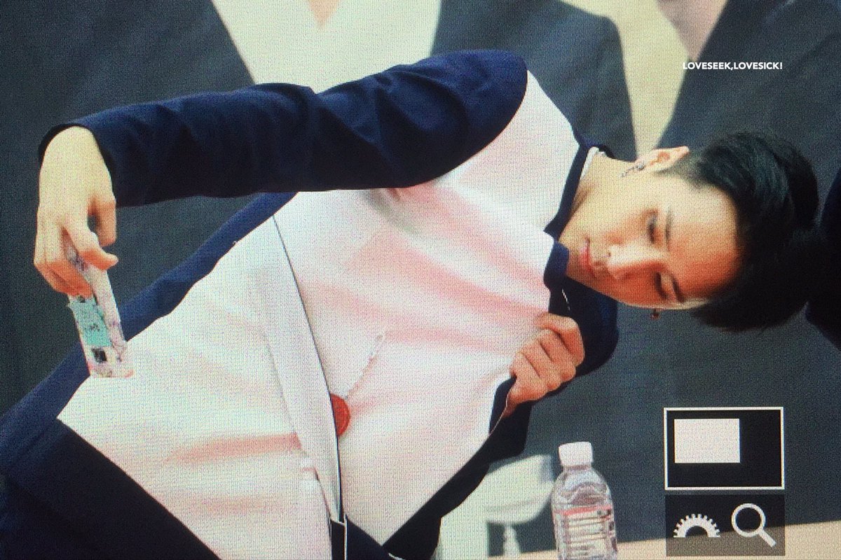 170609 코엑스 팬싸인회 #라비 #Ravi <a href="/AceRavi/">ㅡ</a> 그 남자의 셀카타임