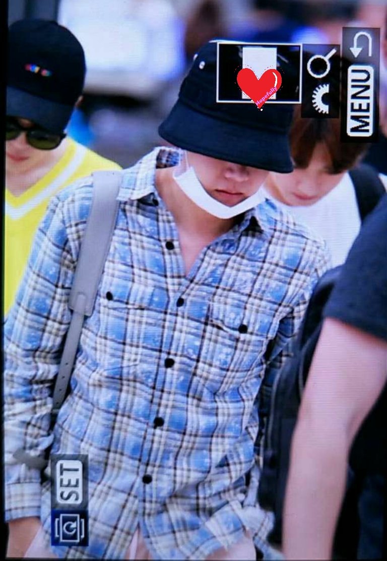 Hopefully940218's tweet photo. 170609 icn #제이홉 #jhope #호비 #방탄소년단 💦💦💦 https://t.co/RtCJP8KQjt