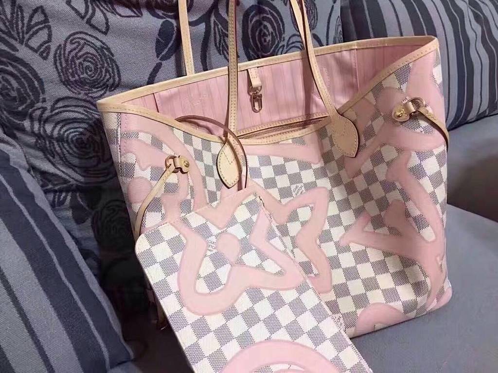 Adeline1189's tweet photo. Louis Vuitton Neverfull MM N41050 White
🖕🖕🖕
Shopping link in bio
,
,
#purse #fashion #followme #hot #style #instagood #beautiful #new #best… https://t.co/zWp4xtU2Un