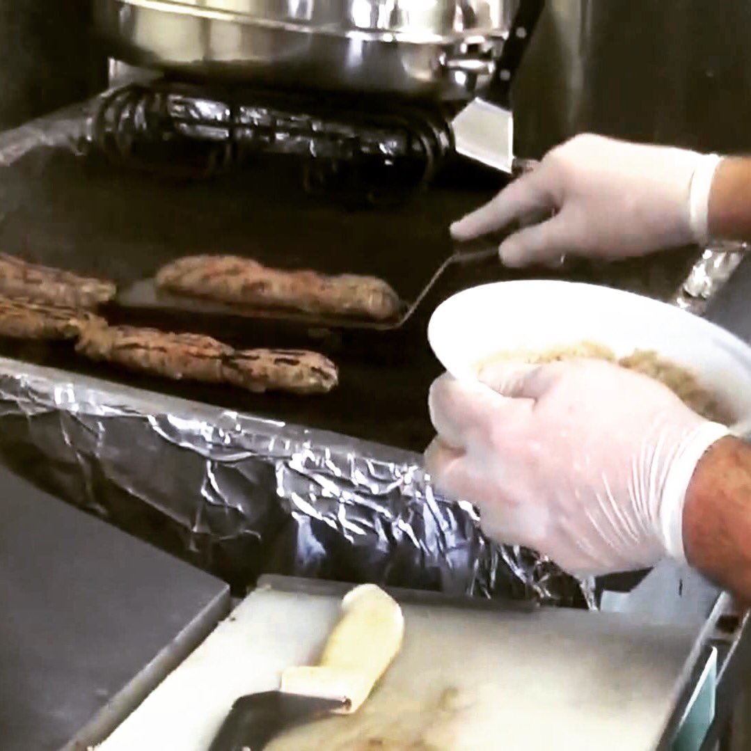 KaftaMania's tweet photo. Good morning. #rosslyn we're headed your way for lunch service. Window opens at 11. 

#Arlingtonva https://t.co/nCO1GvWfeH