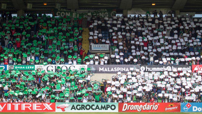realracingclub's tweet photo. El Sardinero recibirá al Racing con un gran mosaico de 18.000 cartulinas verdiblancas https://t.co/GoDy5b5oia https://t.co/lvXJizEuXb