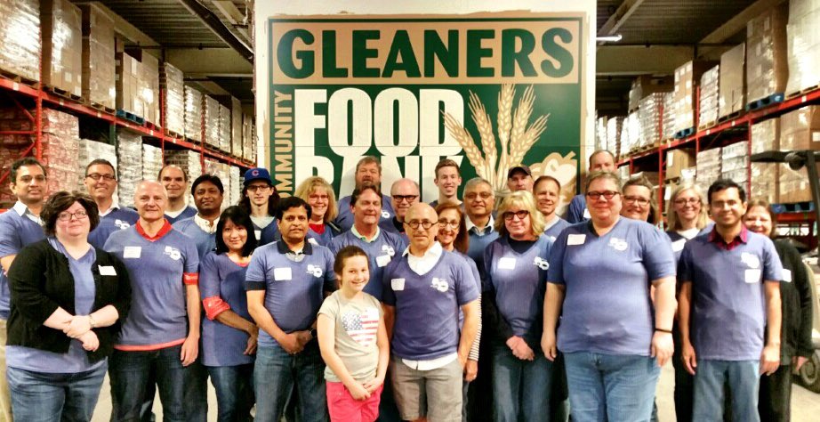 Capgemini Detroit Team kicks off NA #Capgeminicares day at <a href="/Gleaners/">Gleaners Community Food Bank</a>. Great day, great team, great cause!  <a href="/Capgemini/">Capgemini</a>