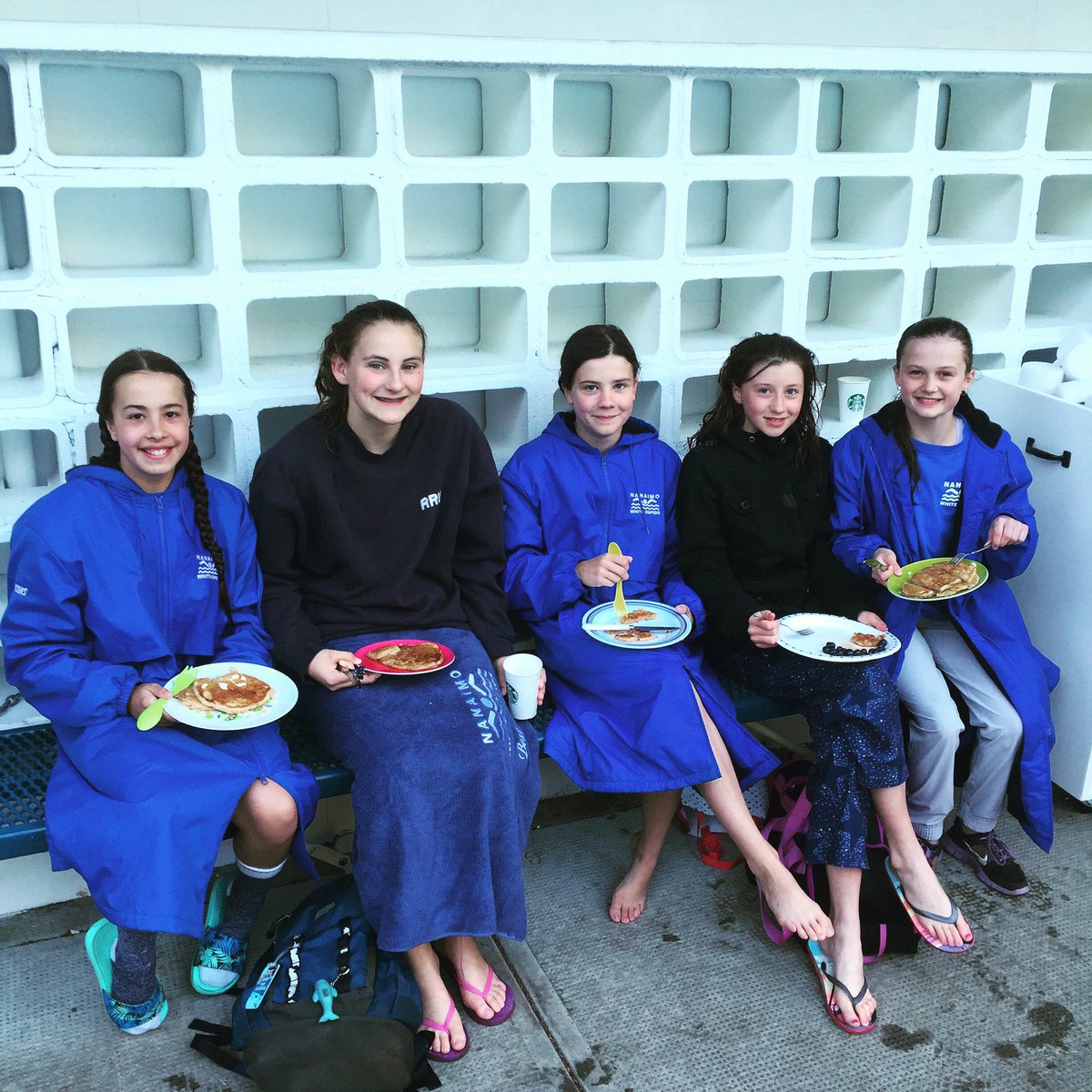 NWRSC's tweet photo. Pancake squad relaxing after a successful mile swim. #whiterapidsfast #summerclubmagic https://t.co/aELIVXxvT6