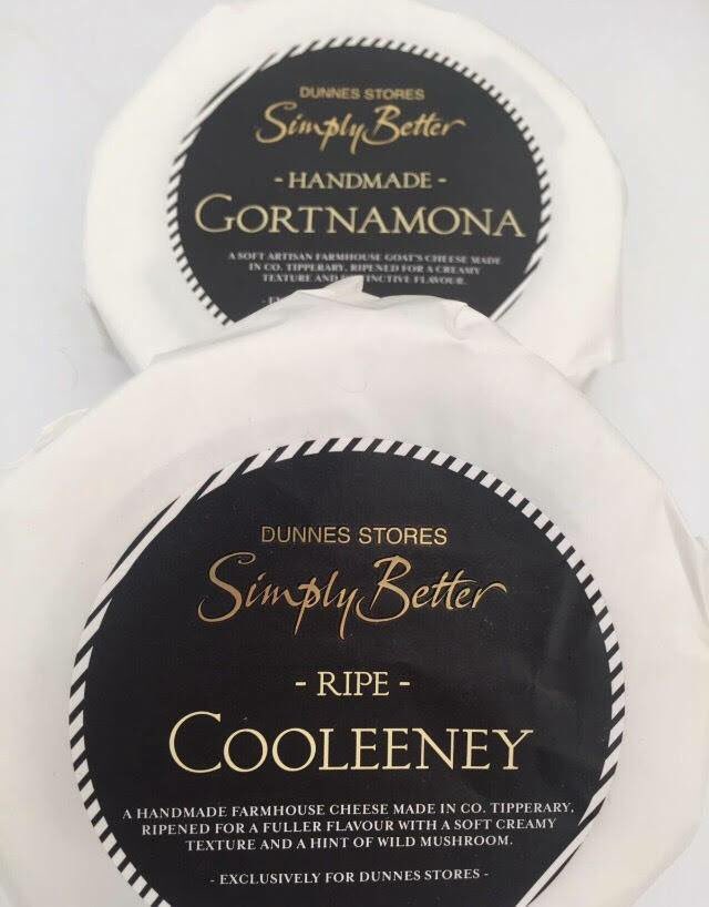 SimplyBetterDS's tweet photo. If you like cheese, you will love our award winning Irish cheese selection #CashelBlue #RipeCooleeney #VintageCheddar #NationalCheeseWeek https://t.co/IVOnhYlSxP