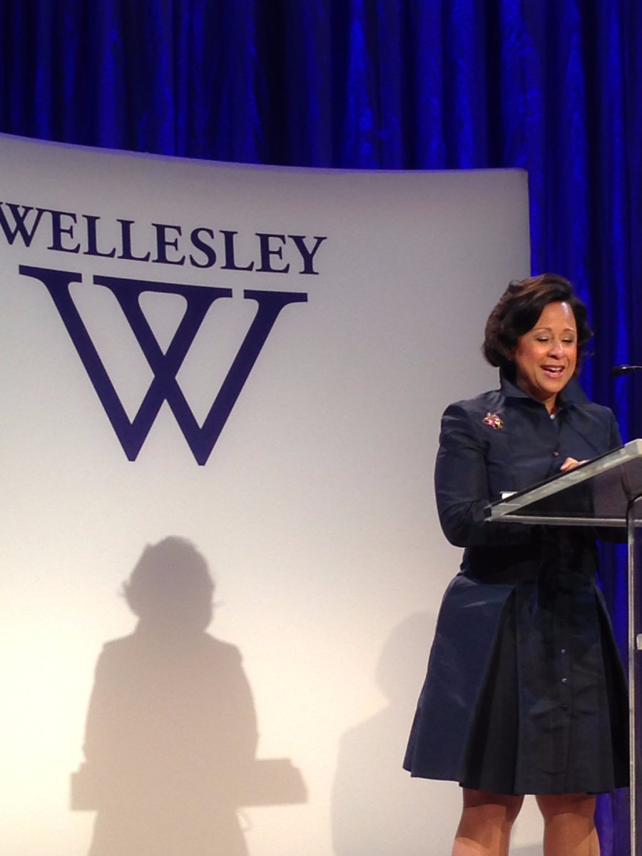 WellesleyDC's tweet photo. A big thank you to all who joined us at our Annual Meeting last night with @DrPaulaJohnson! #WellesleyDC #WWCAnnual https://t.co/I13U3adICE