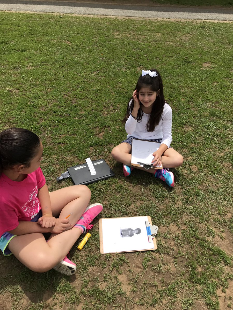 Outdoor learning with the #ReadingRockstars
