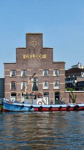 Zaanstreek's tweet photo. Morgen extra reden om het mooiste stukje Zaan op te zoeken - #Saenfestijn in Zaanbocht #Wormerveer https://t.co/AhrQWfH1Pk https://t.co/dbu9J2qYE1