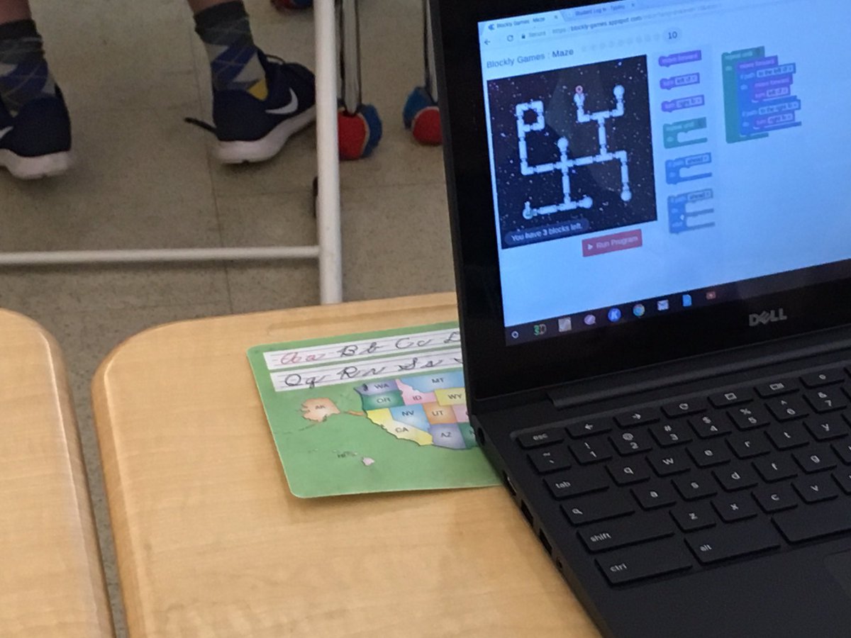 <a href="/WEEFC/">WEEFC</a> <a href="/FieldWeston/">Principal</a>   Scenes from STEAM Day.  Thanks to all our volunteers for engaging our students today.