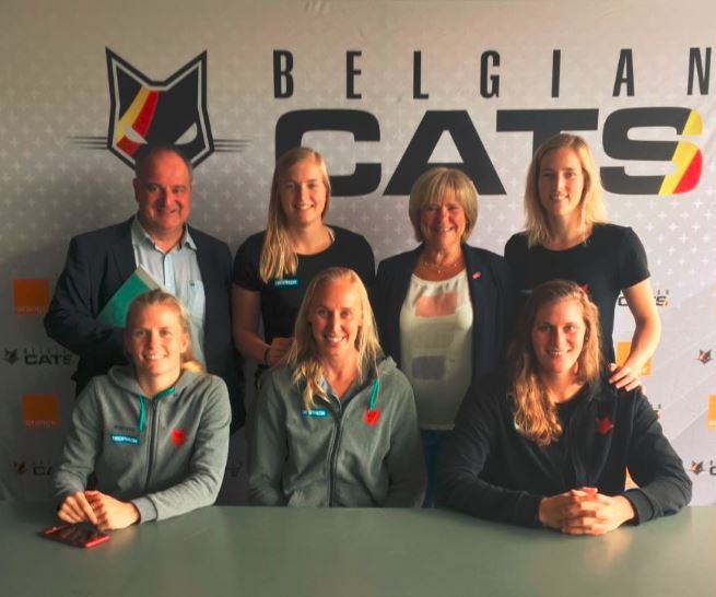 anvdst's tweet photo. #BelgianCats prijzen menselijk kapitaal in sportstad @8500Kortrijk! Wij duimen #EuroBasketWomen2017 #teambelgium https://t.co/3d8eTTvkQH