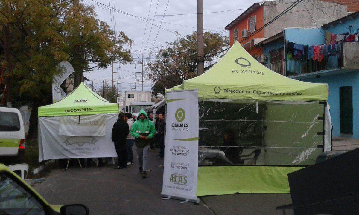 SDEQuilmes's tweet photo. #ElMunicipioCercaTuyo en Chacabuco y Montevideo, Bernal. Acercate a los stand de @SDEQuilmes y asesorate nuestras herramientas o deja tu CV. https://t.co/83oZfpWrzv