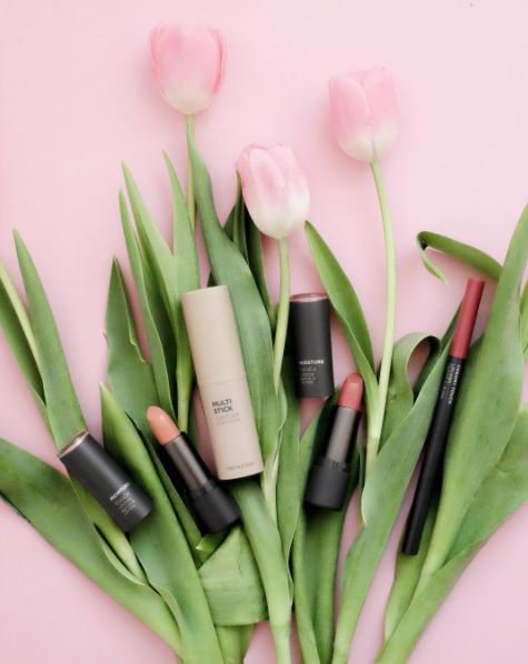 Get beautified with our Glam &amp; Glow makeup promotion! More you buy bigger the savings! bit.ly/2t29j5q #regram @hellohillory