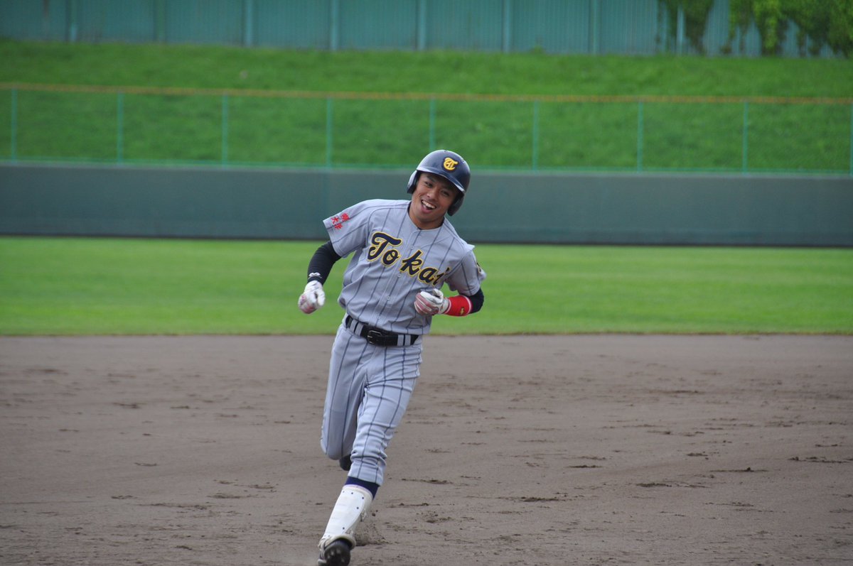 東海大学 札幌キャンパス Twitterissa 準硬式野球部が春季リーグ戦無傷の３連勝 本日の釧路教育大学戦は５ ２で勝利 林優弥選手 地域創造学科２年次生 のソロホームランなどで２回に一挙４得点 東海大学 札幌キャンパス 準硬式野球部 春季リーグ戦