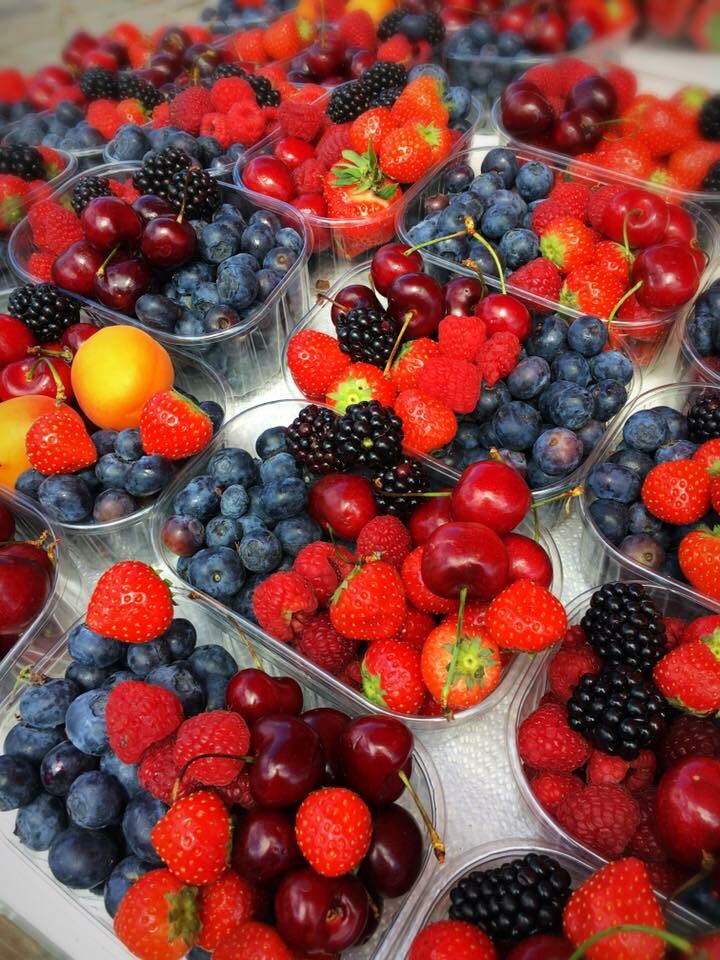 Home4Foods's tweet photo. Well portioned ๐๐
#summer #berries #HealthyEating #HealthyFood #foodporn #foodies #photooftheday #HealthyTechTalk #FoodNetworkStar #photob https://t.co/3pEDNmvWiD