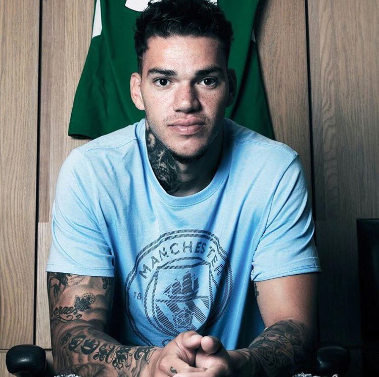 CityzensMumbai's tweet photo. And its official ! 💙 @edersonmoraes93 joins @ManCity #WelcomeEderson #MCFC https://t.co/GKxYfKGa7Q